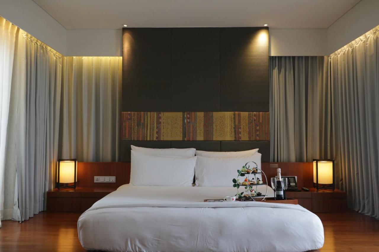 Hansar Bangkok Hotel Екстериор снимка