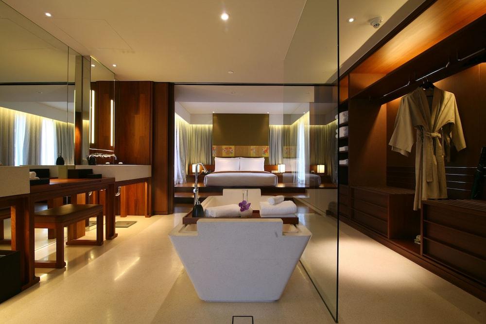 Hansar Bangkok Hotel Екстериор снимка