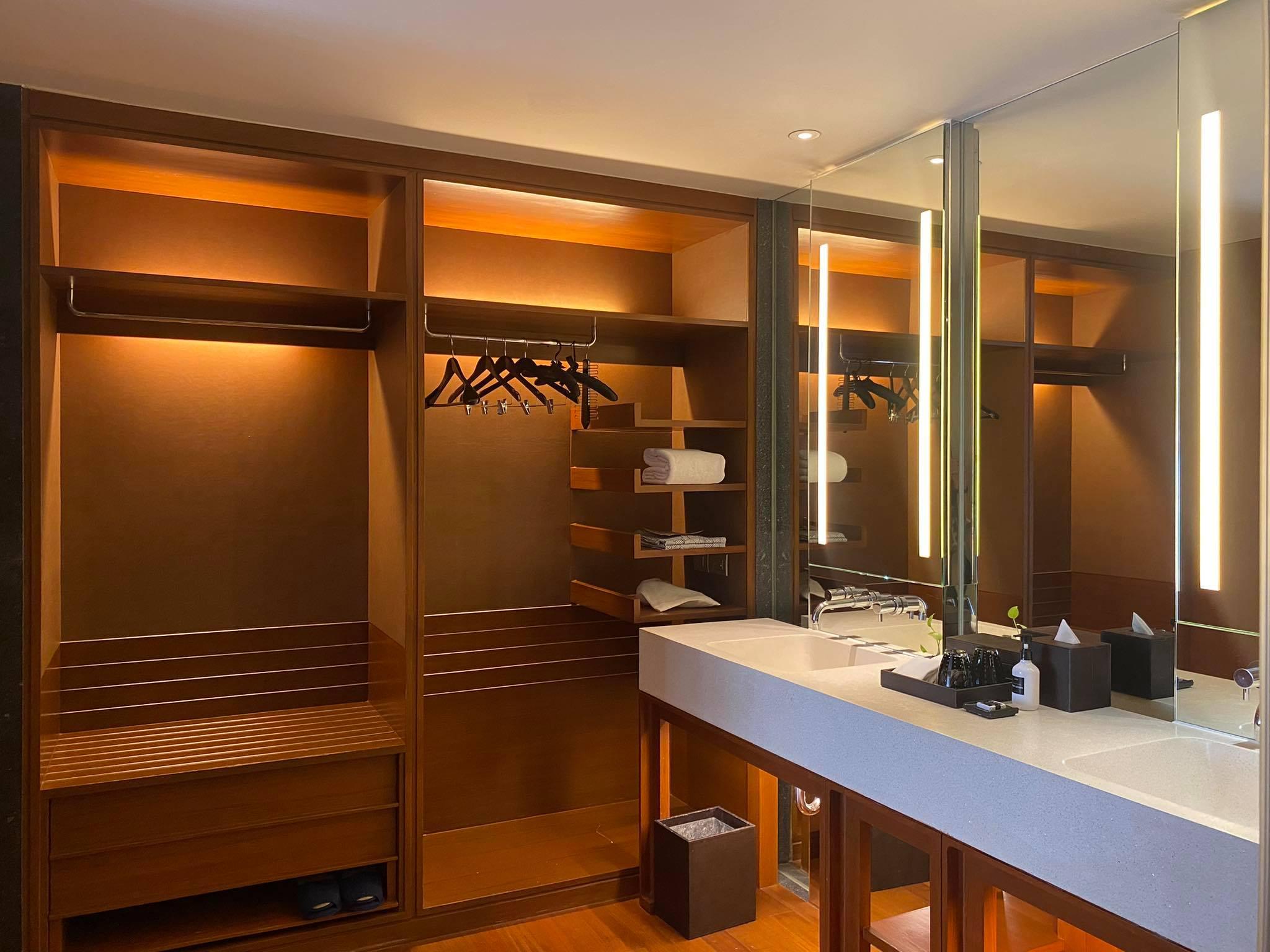 Hansar Bangkok Hotel Екстериор снимка