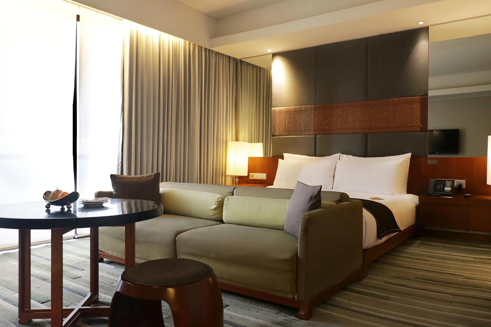 Hansar Bangkok Hotel Екстериор снимка