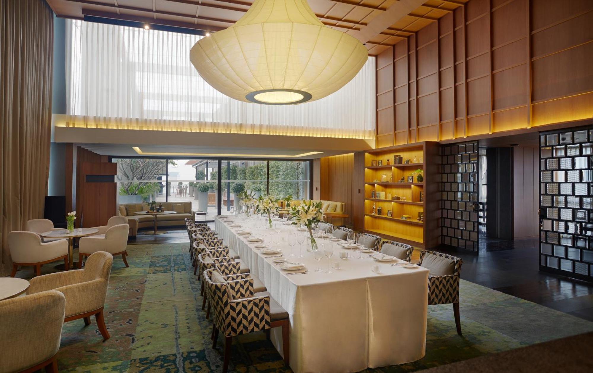 Hansar Bangkok Hotel Екстериор снимка