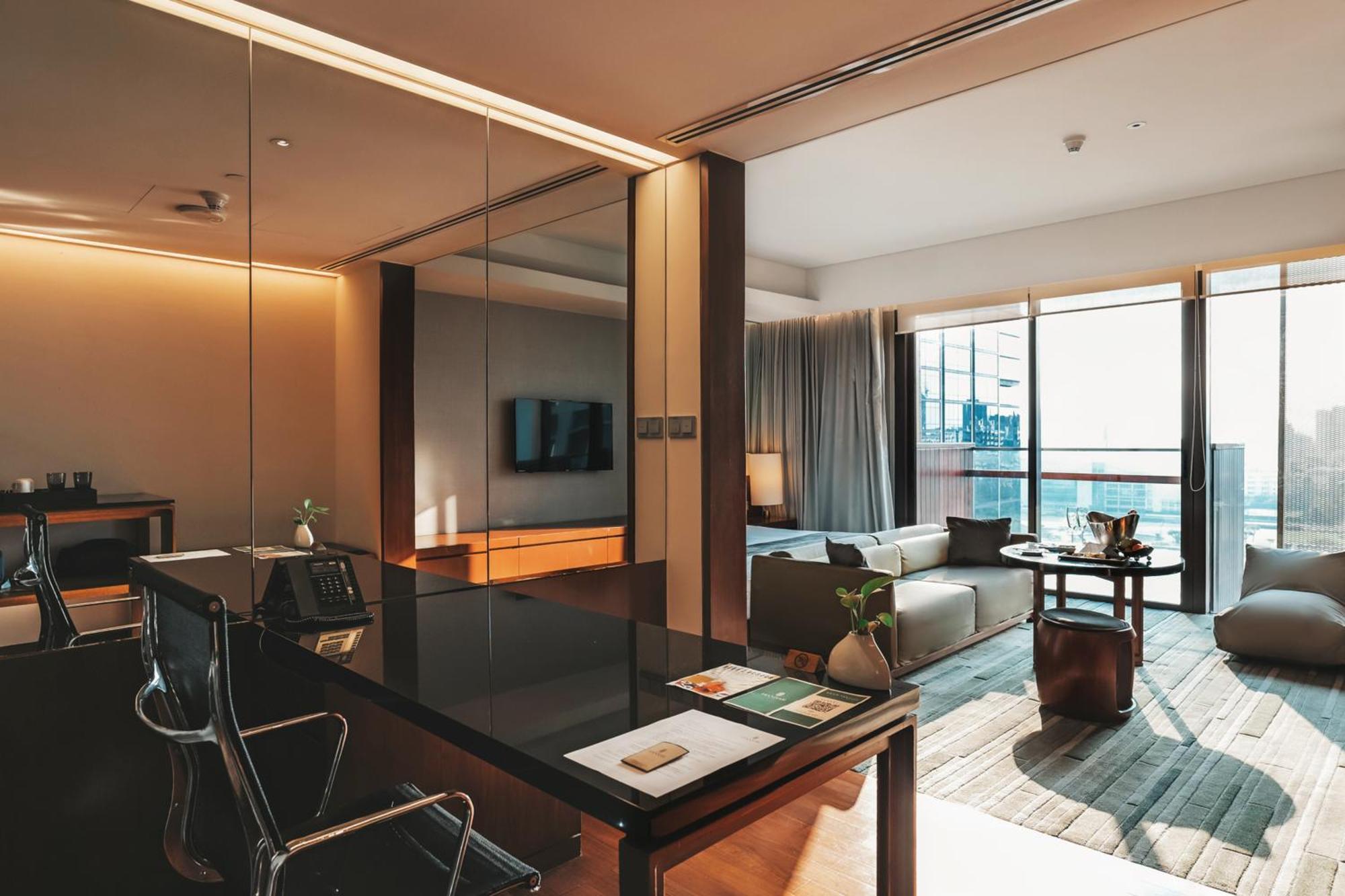 Hansar Bangkok Hotel Екстериор снимка