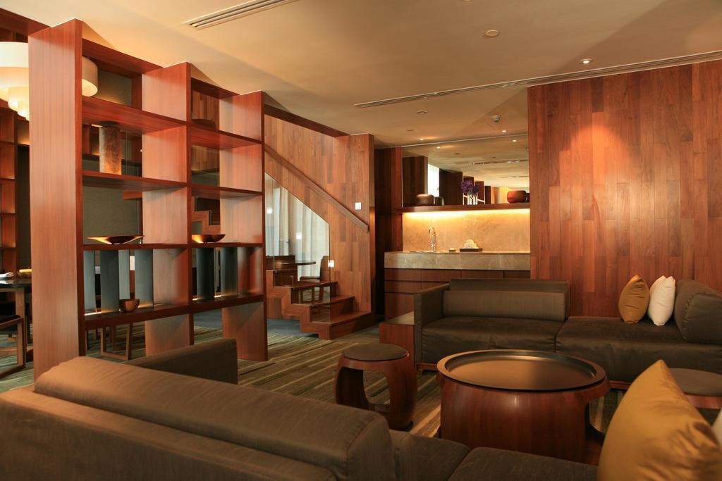 Hansar Bangkok Hotel Екстериор снимка